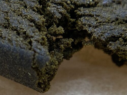 Blueberry-Hash-Macro-Trichomes